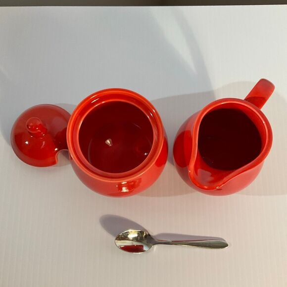 Kitchy Red Pitcher and Sugar Bowl Set. 5” tradwife christmas coffee - Picture 9 of 12
